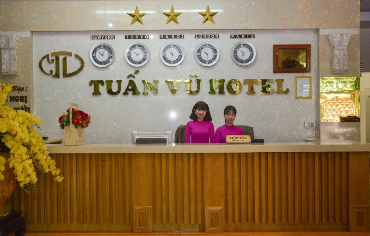 Khach San Tuan Vu Hotel Buon Ma Thuot Exterior photo